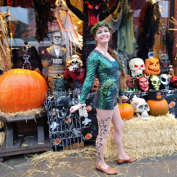 Poison Ivy green sequined body suit romper by Motel - Picture 8 of 9